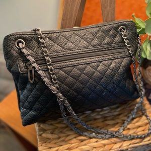 Classic Black shoulder bag